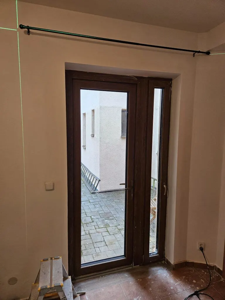 Jedna garnýž pro závěs